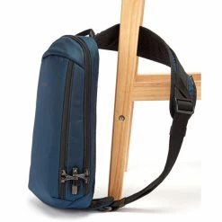 Pacsafe Vibe 325 ECONYL Sling Pack ocean -Travelling Backpacks Shop pacsafe vibe 325 econyl umhaengetasche ocean 6